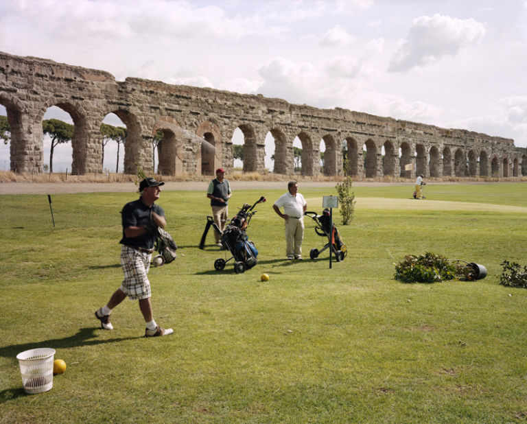 2 Tim Davis Aqueduct Golf Commissione Roma. Storia di una collezione