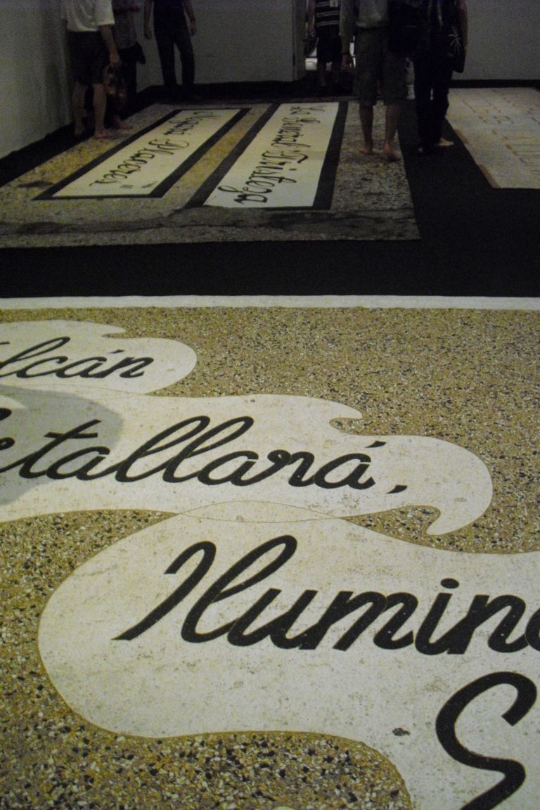 Bienal de La Habana – Opening 20 La Habana Updates: tappeti di Carlos Garaicoa come passerella di lusso per il via alla Biennale. Ecco tutte le foto dell’opening caraibico