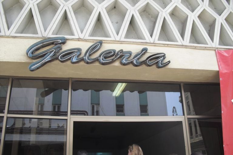 Biennale dell’Avana – Padiglione italiano Galeria Galiano La Habana updates: opening vivace e affollato per la mostra che rappresenta l’Italia alla Biennale cubana. Ecco foto e video