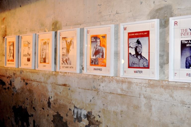 Dettaglio Penna Bic su carta 45x38cm Hitler, Lukashenko, Stalin, Mao? Li chiudo tutti in chiesa. A Lucca la nuova tappa della Global Education di Giuseppe Stampone, ecco la fotogallery…