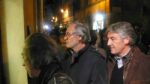 Felice Levini Maurizio Mochetti Stefano Sciaretta Un pellerossa a Trastevere. All’Edicola Notte di H. H. Lim compaiono le pelli di serpente (e altro) di Jimmie Durham, ecco chiccera all’opening