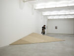 MICHELE BAZZANA motohome 2012 veduta della mostra 3 Courtesy SpazioA Pistoia Sfrecciando in moto in galleria