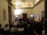 Prospettive Italiane Roma 1 Roma Updates: l'asta dei giovani artisti di Wannenes fa i conti con la crisi. Nonostante lo scopo 'benefico', un po' troppi invenduti a Palazzo Borghese. Bene Ozzola, Andreotta Calò, Tadiello e Frosi