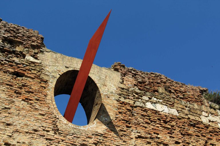 diagonale rossa particolare Calabria contemporanea