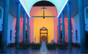 Chiese sconsacrate e arte contemporanea