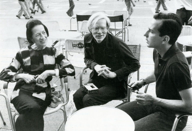 Diana Vreeland Andy Warhol e Fred Hughes in Piazza San Marco a Venezia estate 1973. Tratte da E L’invenzione della curatela. Nella moda