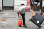 Donate exchange or take a chair Maribor7 Public art, da Londra a Maribor. Arrivano in Slovenia, guidati da Martin Romeo, gli studenti del Central Saint Martins College. Ecco come rivitalizzare una città… Mettendola a sedere