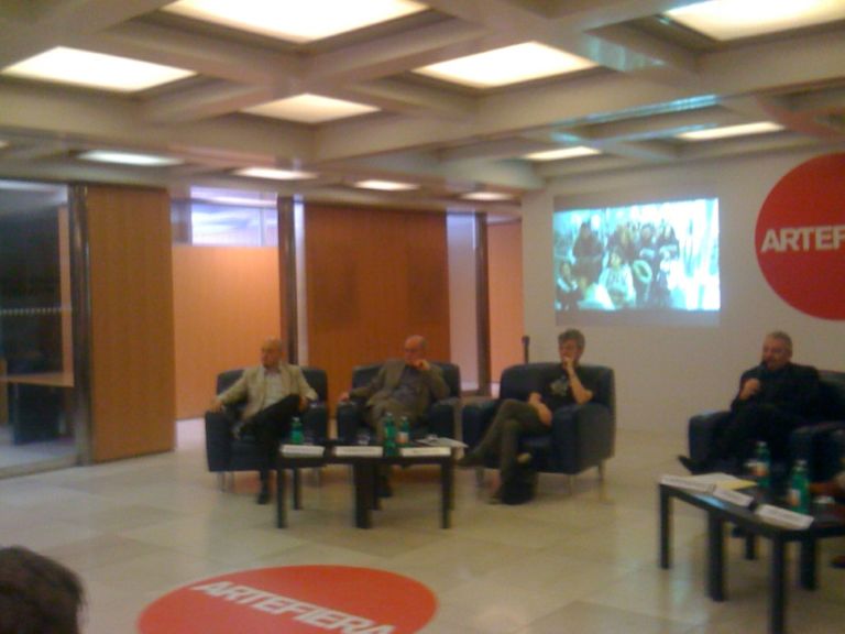 Un momento della conferenza stampa di Arte Fiera 2 Bologna avrà una fiera collaterale. Intanto debutta la nuova Arte Fiera del triumvirato Spadoni-Verzotti-Maraniello, con Massimo Di Carlo a confermare il ruolo speciale dell’Associazione Gallerie. Ma come sarà ancora non si sa...