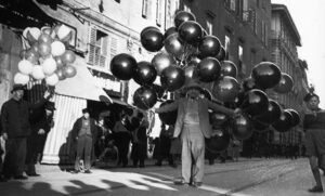 Strade in festa a Parma, con BoulevArt. Un esercito di artisti e perofrmer mette in scena un grande street show. Per la gioia di occhi, orecchie, ma anche del palato, grazie ai point di Streetfood