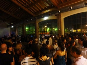 Con la scusa dell’arte ti piazzo una festa alla Fabbrica del Vapore. Chiccera? Com’è andata? Ve lo raccontiamo noi