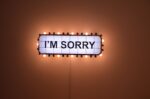 Adel Abidin I am sorry 2008 The Artist and Mori Art Museum photo Mohammed Kazem L’intramontabile mito dell’Orient Express