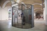 Louise Bourgeois CELL BLACK DAYS 2006 Non solo calcio, anche Kiev ha la sua Biennale