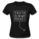 Truth Shirt by Ivan Dal Cin for T SHARE group show for I support ULTRA 2012 Quando la maglietta è d’artista. E serve anche a supportare le economie di uno spazio non profit. In questo caso l’udinese Ultra, che di t-shirt ne espone (e ne vende) una sfilza…