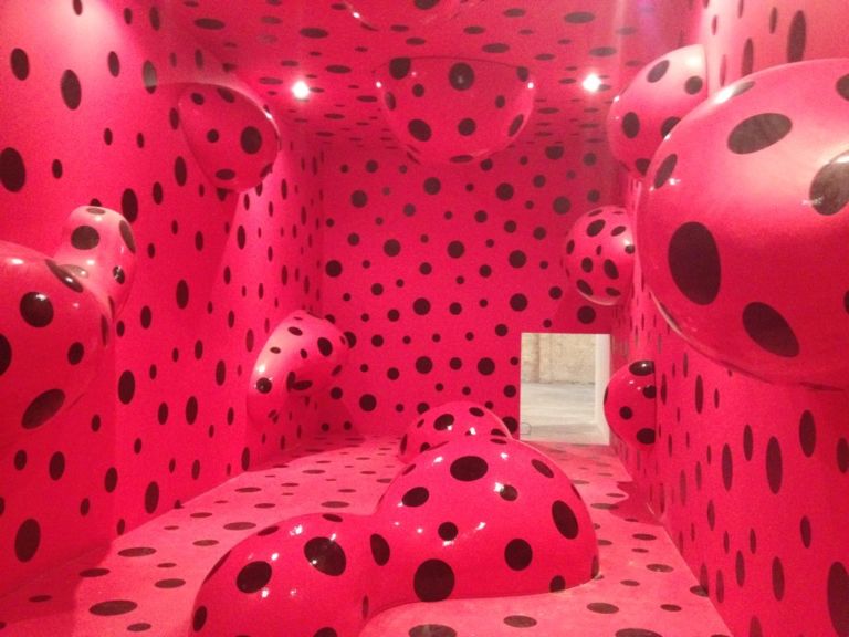 Yayoi Kusama Non solo calcio, anche Kiev ha la sua Biennale