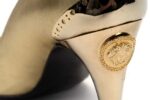 gianni versace museo del traje Tra pop e postmoderno, Gianni Versace è il re di un’epoca. Il museo del Traje di Madrdid ne celebra l’anima classica. Memorie greco-romane, sotto il segno di Medusa