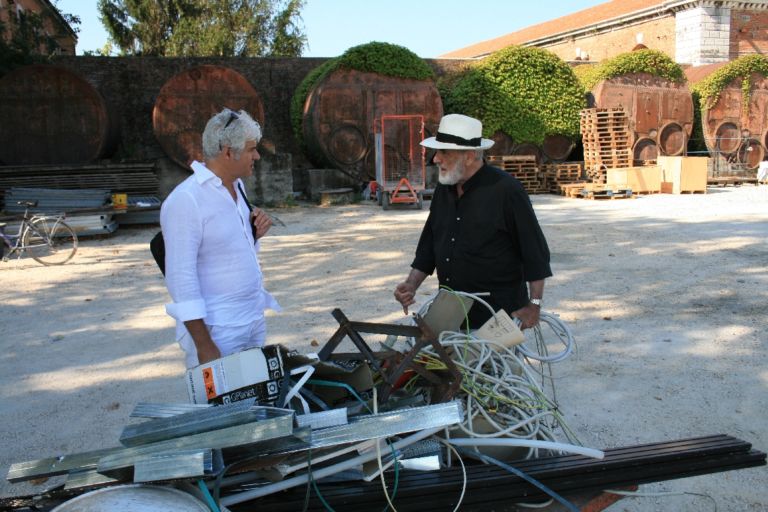 Michelangelo Pistoletto L’Italia Riciclata Padiglione ItaliaBiennale Architettura work in progress 4 Esclusivo: al Padiglione Italia della Biennale Architettura ci sarà anche L’Italia Riciclata di Michelangelo Pistoletto. Su Artribune le foto del work in progress