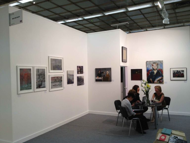 Art Moscow 2012 14 Alla fiera dell’Est. Un tempo, forse: ormai Art Moscow è spazio internazionale, diventa biennale e si circonda della sua Art Week. E noi abbiamo una carrellata di immagini da farvi vedere