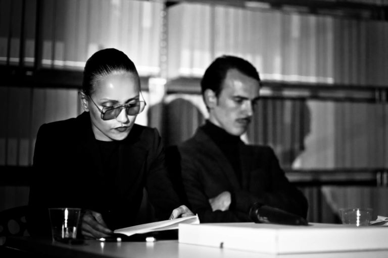 IMG 6651 S.A.V.E. Milan diary, puntata II. Continua il nostro report dell'esperimento di Ze Coeupel. Dopo il DOCVA, il collettivo fa tappa da Lucie Fontaine: gli artisti milanesi si confessano