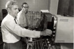 Robert Moog creatore dei primi sintetizzatori audio Electric Campfire. Tristano e la saga dei figli