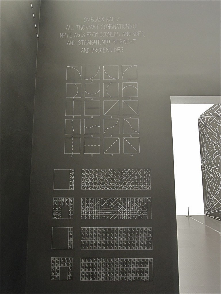 Sol LeWitt Dessins muraux de 1968 à 2007 veduta della mostra presso Centre Pompidou Metz 2012 7 LeWitt a Metz. Omaggio a un grande compositore