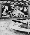 3 Guernica en pabellon espanol Exposicion Internacional Paris 1937 Guernica. 75 anni di storia