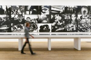 London Updates: Usa e Giappone si incrociano alla Tate Modern. Anteprima fotografica per William Klein + Daido Moriyama