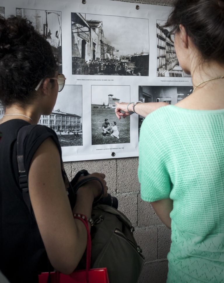 Francesco Secchi 2012 2 Dalla Germania all’Italia, impazza la voga dell’escursione creativa metropolitana. A Milano in mostra foto e disegni degli street climbing organizzati da Nomicosecittà