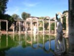 Francesco Vezzoli Self portrait as Hemperor Hadrian Loving Antinous Villa Adriana Tivoli 4 Avete presente l’opera simbolo di Francesco Vezzoli per la Giornata del Contemporaneo? L’artista (sotto forma di Antinoo) la presenta proprio a Villa Adriana. Foto e video qui