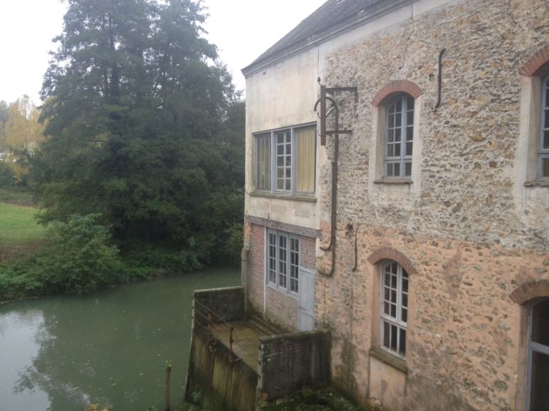 Galleria Continua Le Moulin 11 Paris Updates: inaugurazione campagnola per la Galleria Continua francese. Spazi incredibili e opere di livello. In Italia? Sarebbe semplicemente impossibile