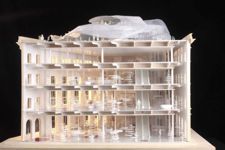 Il progetto di Fuksas copyright giovanna piemonti e beatrice pediconi 1 Pochi lo sanno, anzi quasi nessuno, ma a Roma si sta realizzando un’altra Nuvola di Fuksas. Non all’Eur, ma in pieno centro storico. Qui le prove