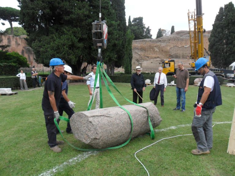 Michelangelo Pistoletto Il Terzo ParadisoTerme di Caracalla 9 Dalla moda milanese all’antichità imperiale. Transfert vertiginoso per Il Terzo Paradiso di Pistoletto, che approda a Roma alle Terme di Caracalla: ecco le foto esclusive del backstage con Michelangelo a lavoro