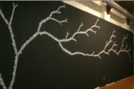 Opiemme Work in progress Black Due alberi di parole lunghi 14 metri. Opiemme porta la sua poesia di strada nella project room di Caos, a Terni. Raccontando per Umbrialibri qual è oggi "Lo stato degli Italiani"