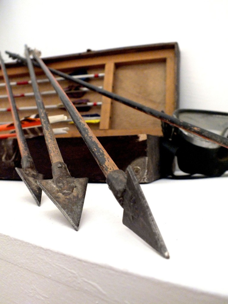 10 atelier pascali frecce Pino Pascali. Il seduttore dell’Arte Povera