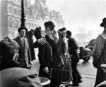 1 Il Bacio dellHotel de Ville 1950 © atelier Robert Doisneau Robert Doisneau e la Parigi che cambia