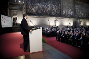 Florens Updates: Renzi, Ornaghi e la polemica latente. All’apertura del Forum Internazionale della Biennale fiorentina, non mancano gli attacchi a distanza