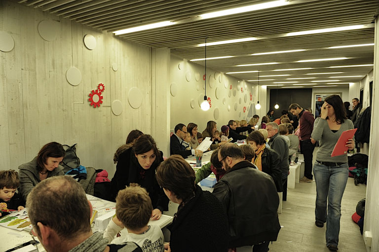 Laboratori al Maxxi 8 Lasciate che i bambini vengano al Maxxi. Fra cacce al tesoro tematiche e fabbriche di cioccolato, nel dicembre del museo c’è la quinta edizione del progetto educativo Prendi l’arte e mettila da parte