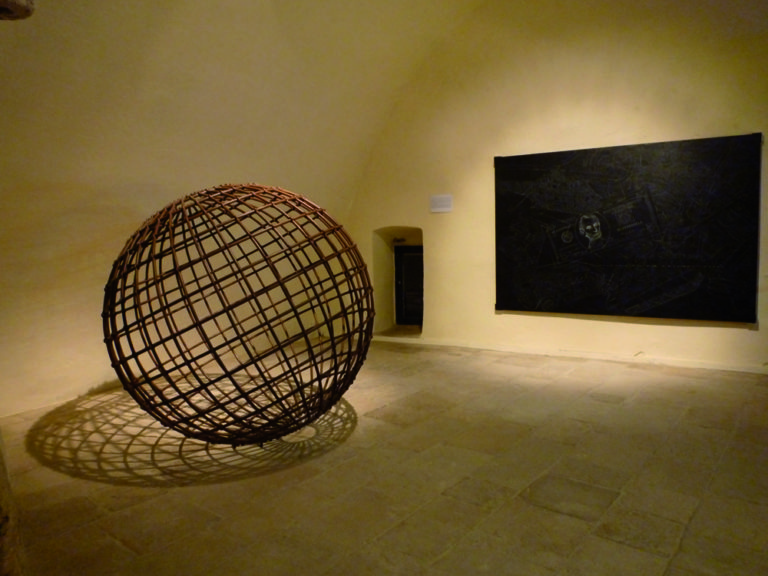 Mona Hatoum H.H. Lim 2009 L’arte sulla difensiva. Al Torrione Passari di Molfetta