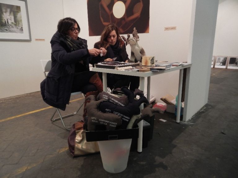 Photissima 2012 Torino 5 Torino Updates: altro giro, altra fiera. Obbiettivi puntati su Photissima alla sua prima edizione, ecco foto e video dall’Ex Manifattura Tabacchi