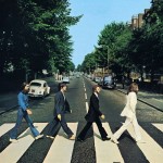 THE BEATLES Abbey Road 1969jpg Cover, che passione. E chi se le dimentica le copertine dei vinili storici? Bob Egan le ha studiate e archiviate, scovando le location dove furono scattate le mitiche foto...