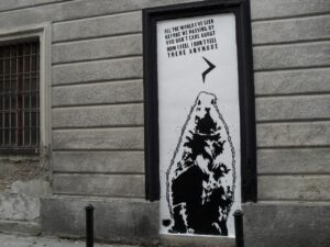 Museo d’Arte Urbana senza Street Art? No, non esiste. A Torino ora c’è anche quella al Mau del Borgo Campidoglio. Che da dicembre vedrà il suo rifugio antiaereo decorato dai murales di Xel