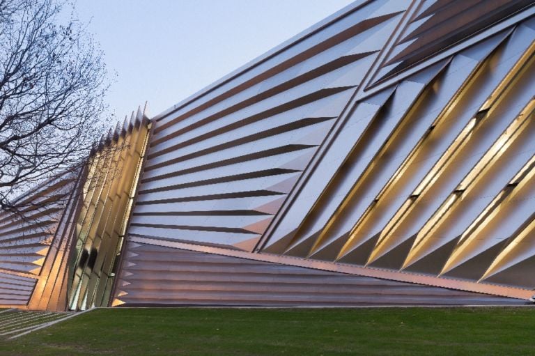 Zaha Hadid - Eli and Edythe Broad Art Museum, East Lansing, Michigan (foto Iwan Baan)