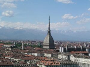 Il meteo degli art-maniacs. A Torino bel tempo nelle prime giornate dell’Artissima week, cieli grigi e pioggia da venerdì sera…