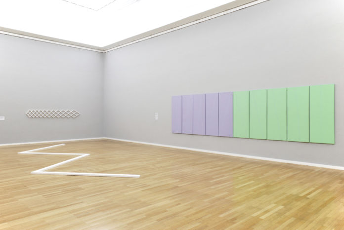 Mario Nigro - Werke 1952-1992 - veduta della mostra presso Kunstsammlungen Chemnitz, Chemnitz 2012 - Courtesy Kunstsammlungen Chemnitz, Chemnitz e A arte Studio Invernizzi, Milano - Foto André Koch, Chemnitz