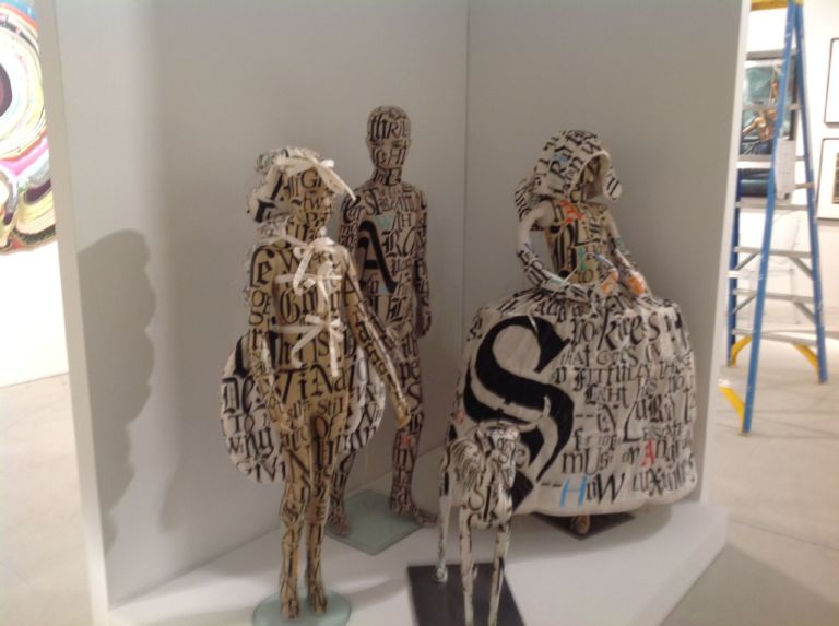 Art Miami 2012 2 Miami Updates: lo start all’Art week lo danno le fiere Art Miami e la gemella Context. Italiane sei delle gallerie presenti, “italiana” la curatrice…