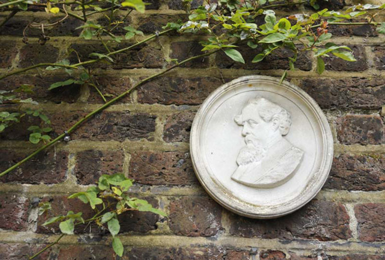 Dickens Museum 4 “Posso averne ancora, per favore?”. Prosegue l’avventura del Charles Dickens Museum: riapre al pubblico dopo otto mesi di restauro la casa dove venne scritto “Oliver Twist”