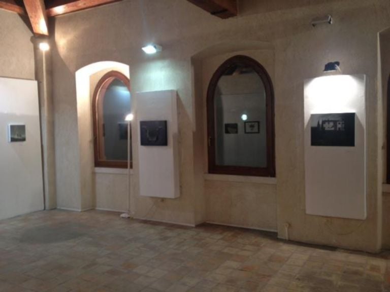 L’Isola dei Morti Cagliari Sala della Torretta all’Exmà 5 Arnold Bocklin, oggi. A Cagliari diciassette artisti rileggono L’Isola dei Morti: come, lo lasciamo giudicare a voi, con immagini e video dall’inaugurazione della mostra