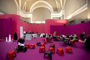 Una Vip lounge d’autore. Teresa Sapey per Paris Photo