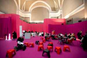 Una Vip lounge d’autore. Teresa Sapey per Paris Photo