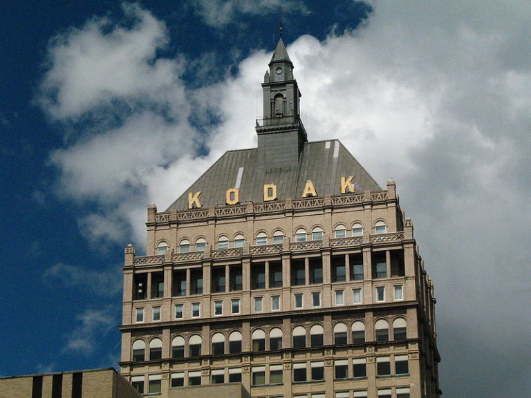 Salva la storia della Kodak Art Digest: la mia arte? È una questione stratosferica. Elmyr de Hory, come Madrid ti musealizza il falsario. In Kodak we trust