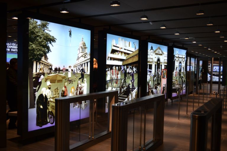 3.I lightbox dellingresso.Ph MCGiusti Una scheggia nel cielo di Londra. Apre The View from the Shard